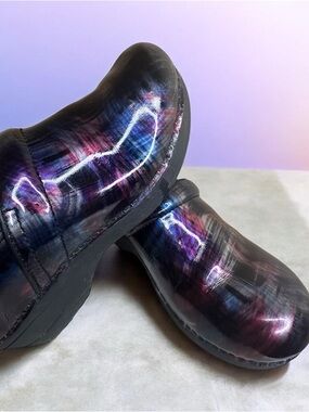 Dansko Iridescent Black Purple Blue Patent Leather Clogs